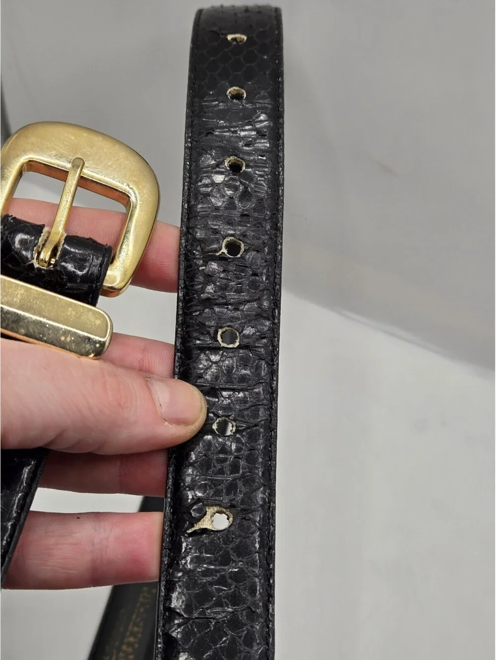 VTG 80s Genuine Snakeskin Leather Belt Black Gold Buckle Womens Size M 4144